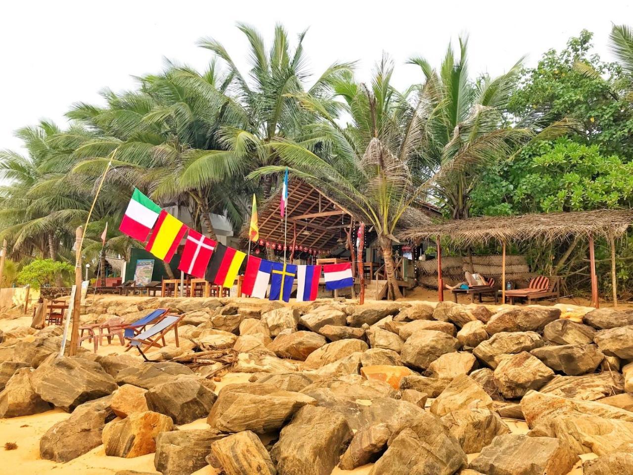 Panorama Rock Cafe Bed & Breakfast Tangalle Eksteriør bilde